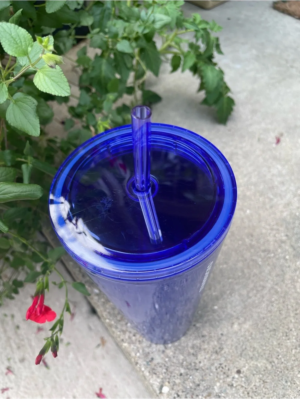 Starbucks Cobalt Blue Crackle Venti Cold Cup Tumbler 24 oz EUC